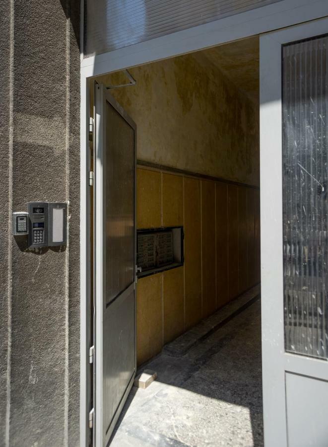 Studio Conrad Apartment Krakow Luaran gambar