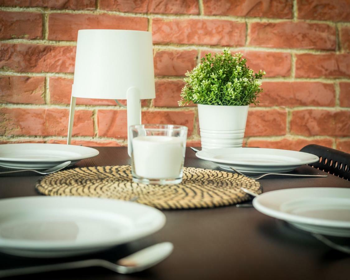 Studio Conrad Apartment Krakow Luaran gambar