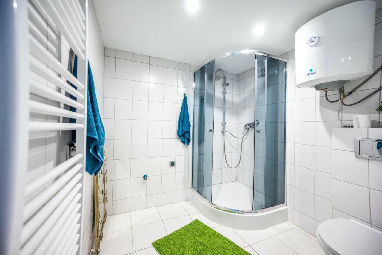 Studio Conrad Apartment Krakow Luaran gambar