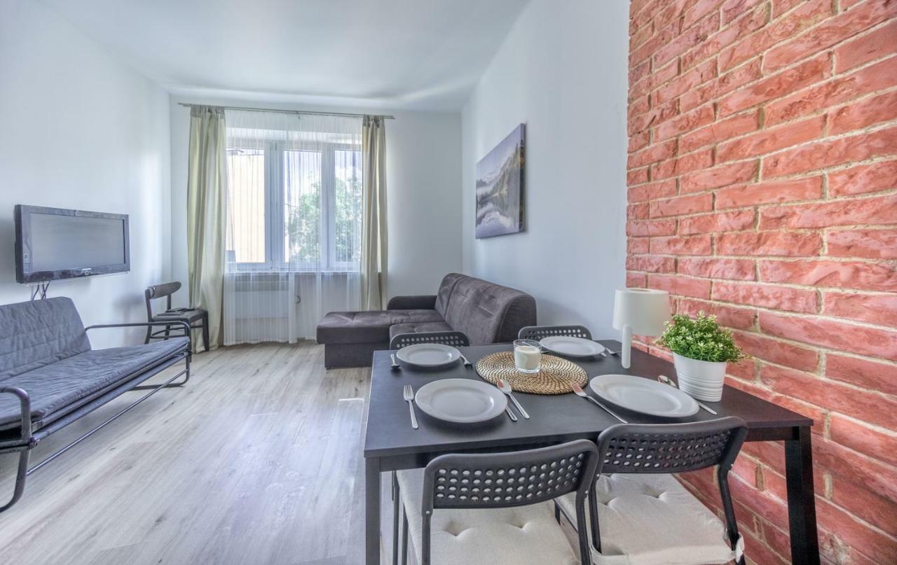 Studio Conrad Apartment Krakow Luaran gambar